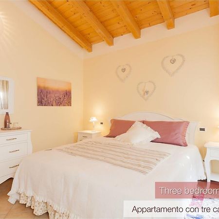 Nina Guest House Longare Rum bild