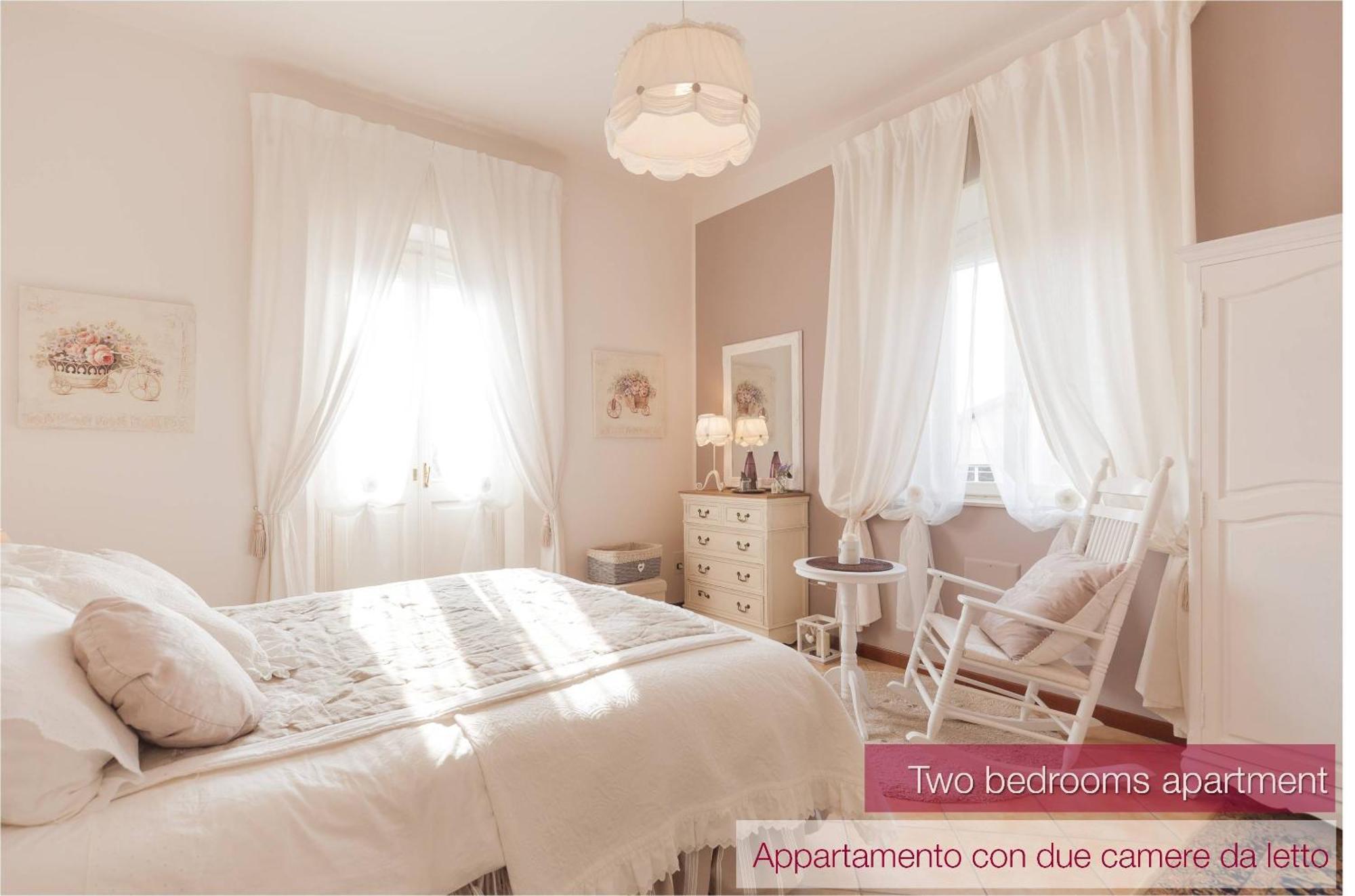 Nina Guest House Longare Rum bild